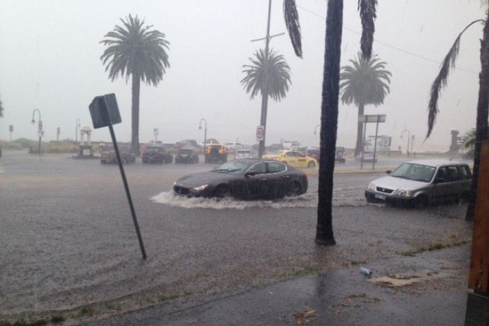 Melbourne roads flooded as severe thunderstorms