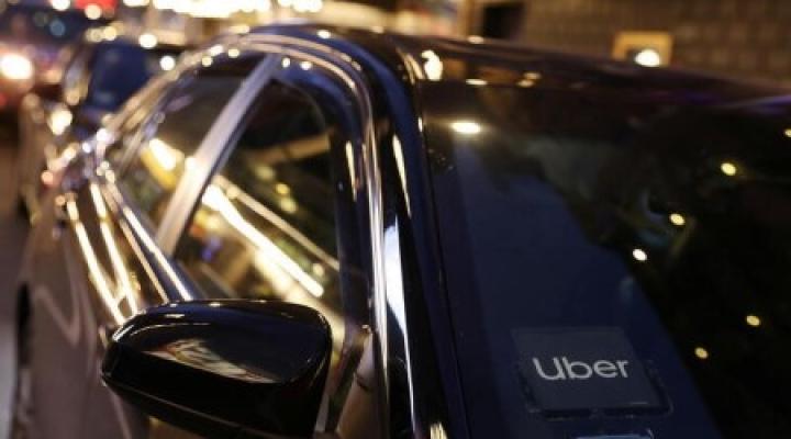 Uber rolls out petrol surcharge across