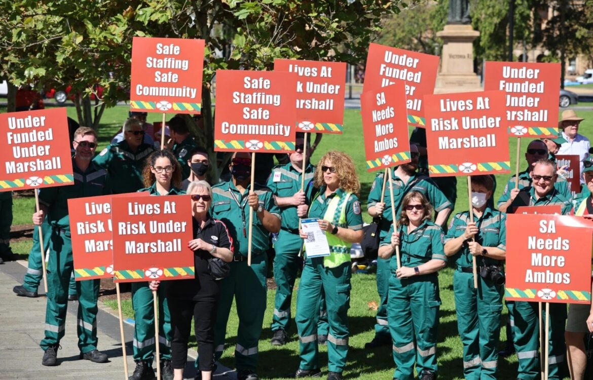 Doctors protest South Australian hospital