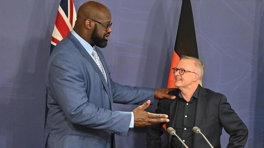 PM seeks support from NBA legend