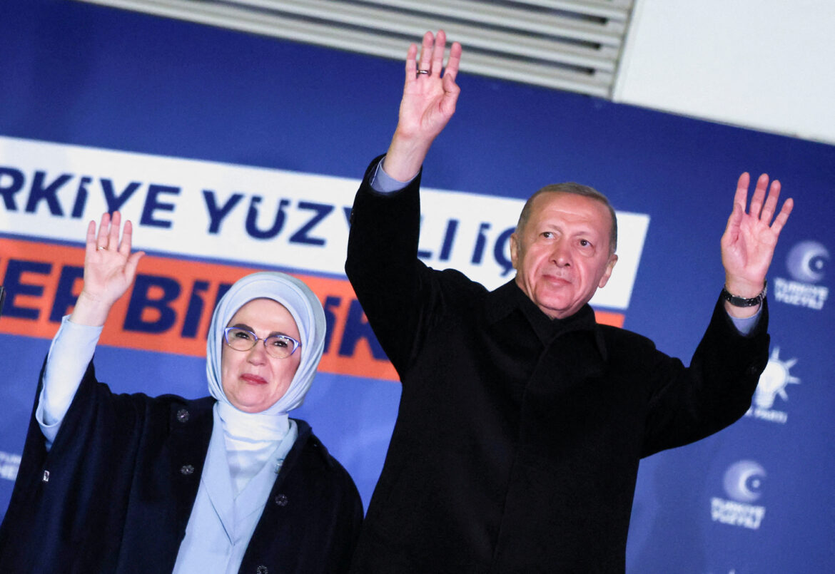 Turkey to have momentous runoff
