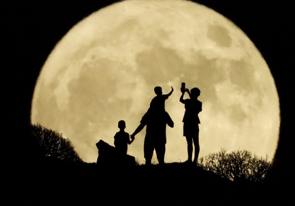 The last supermoon of the year will cross