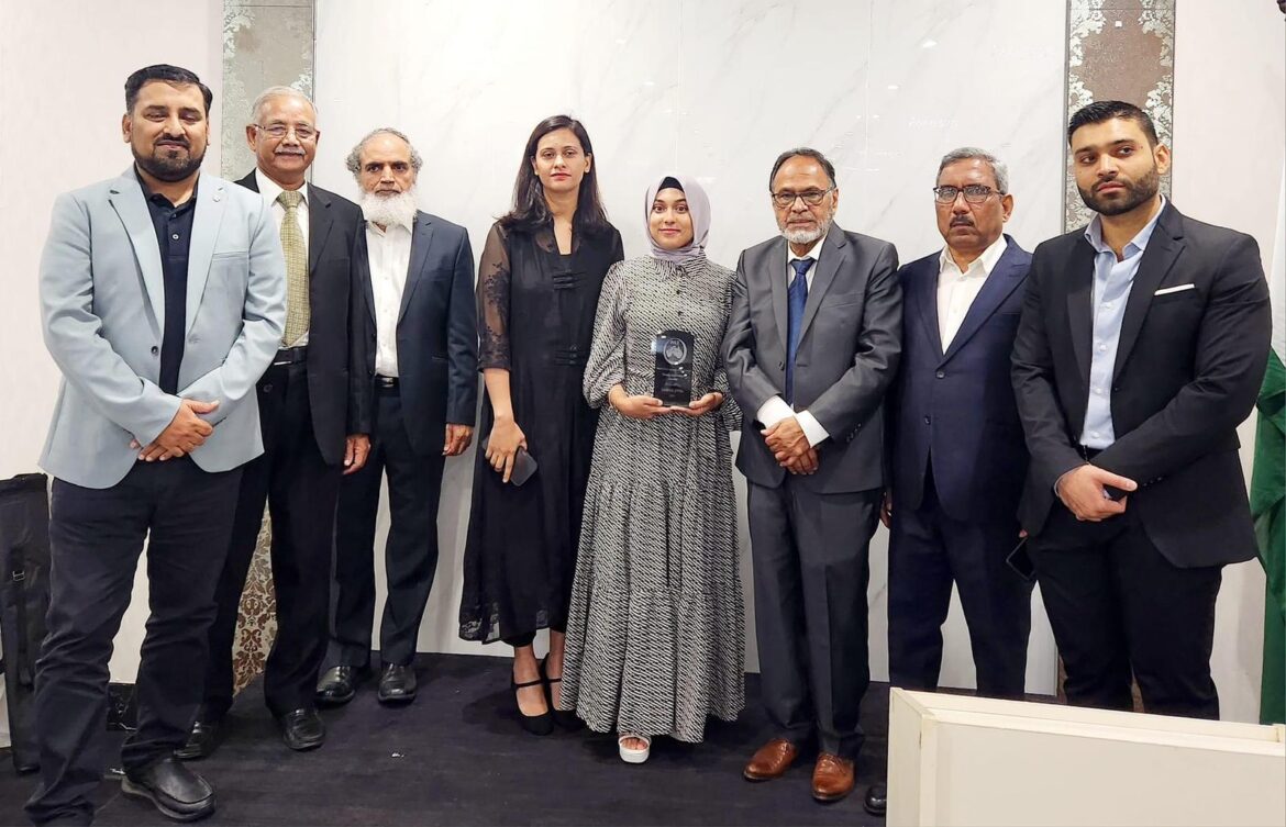 Miss Daniya Syed received young Innovator Awar at Pak-Aus Engineers Association – PAE Annual Event