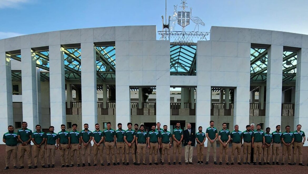 Pakistan squad at Parliament House Canberra